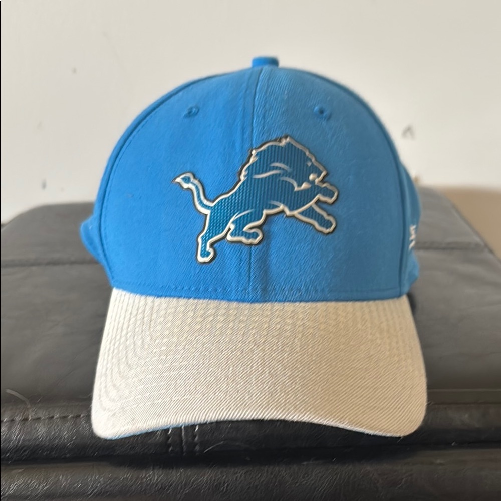 New Era Detroit Lions fitted hat medium large